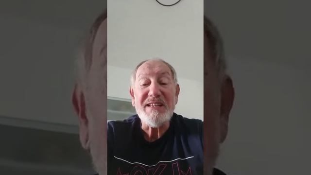 СЕМЕЙНАЯ ИДИЛЛИЯ - читает автор Михаил Смирнов