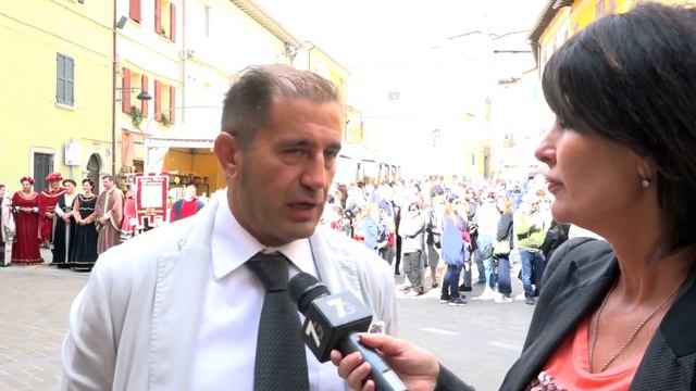 Santagata Inaugurata la 35 fiera del tartufo bianco pregiato смотреть онлайн