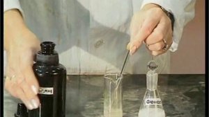 Взаимодействие фенола с бромной водой