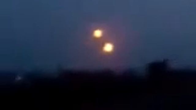 UFO in the sky, Japan НЛО в небе, Япония смотреть онлайн