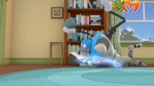 Смешной мультфильм. Робот Арпо. Бешеный бурундук.