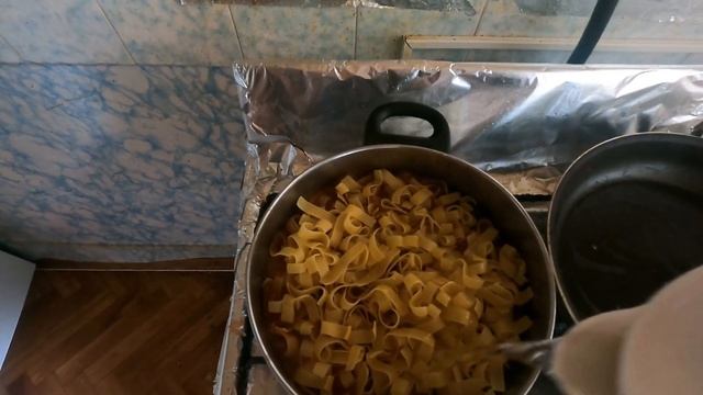 Что-то ОЧЕНЬ вкусное приготовил из лапши и не только!#учусьготовить #еда #вкусно