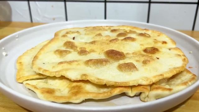 天气太冷，丹丹烧一锅酸辣汤，麻辣鲜香汁浓肉厚，泡大饼吃太香了【胖手手丹丹】 смотреть онлайн