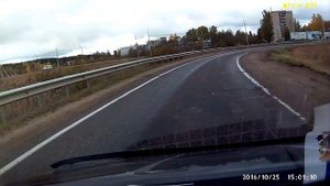 Обгон через сплошную линию разметки.Гнездово.