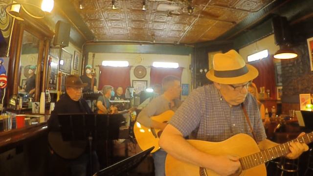 11 Savoy Truffle (cover) смотреть онлайн