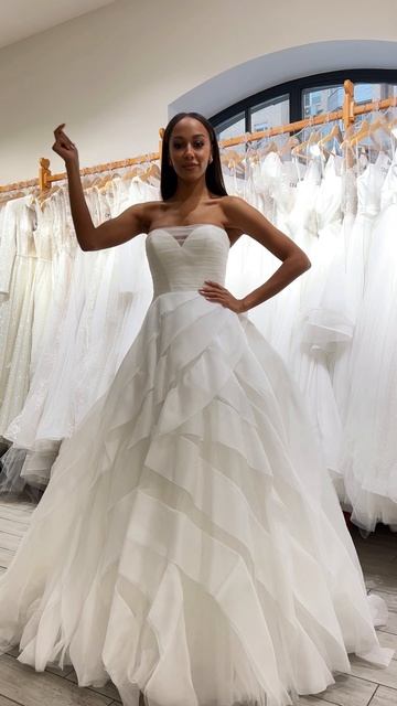 Новинки свадебных платьев смотреть онлайн