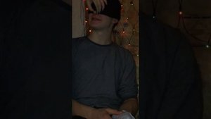 девочки заставили мальчика съесть кошку челлендж