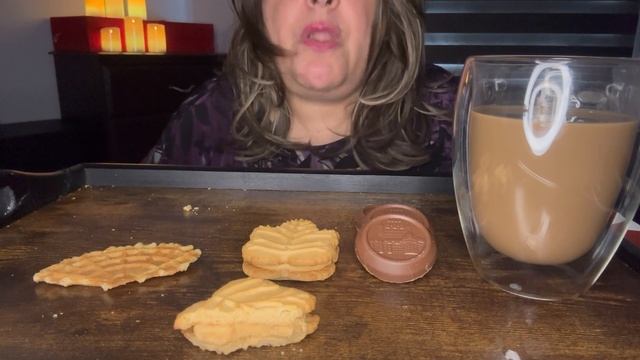 ASMR. CHOCOLATE MAPLE TRUFFLE 🍁 MAPLE-FLAVORED PIZZELE 🍁 MAPLE COOKIES |  LIGHT WHISPERS  | MUKBANG смотреть онлайн