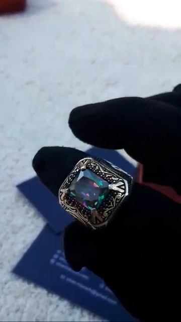 Серебряное кольцо 925 пробы с уникальным дизайном камень мистический топаз