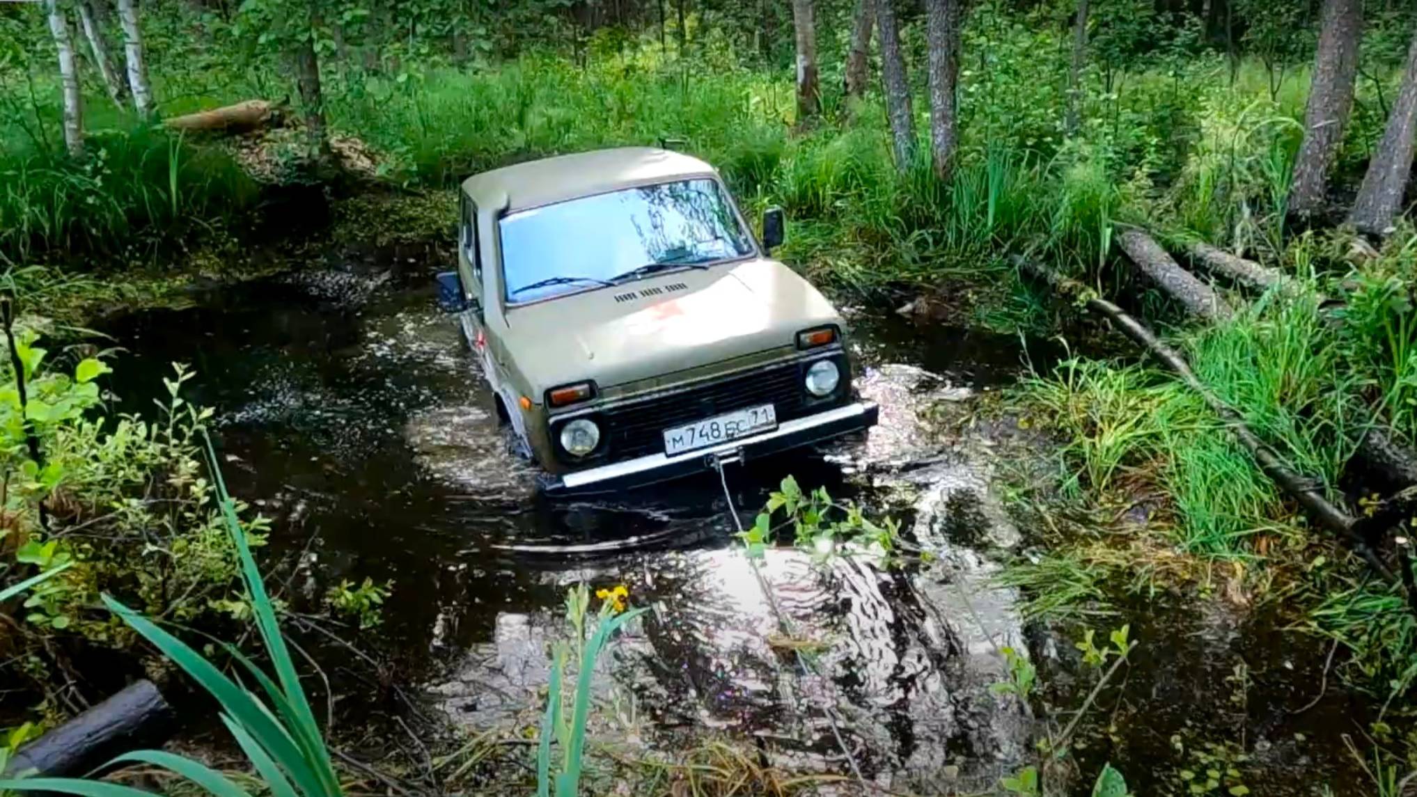 Тест лебедки 4REVO СХ6000. Нива для бездорожья