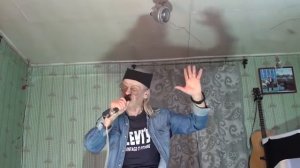 #5)Пётр Сотник-Я не мог