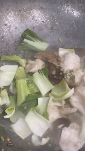 Chicken with Bok Choy Shiitake Mushroom #chillidragon #youtubeshorts #foodies смотреть онлайн