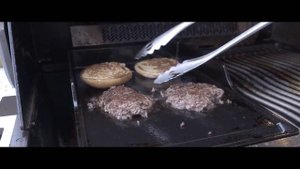 Napoleon Plancha. Огляд планчі для гриля