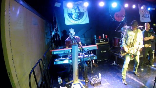 2018 - Rock The Boat - Mojo Rizin - Never Been Any Reason (Cover) Board Mix смотреть онлайн