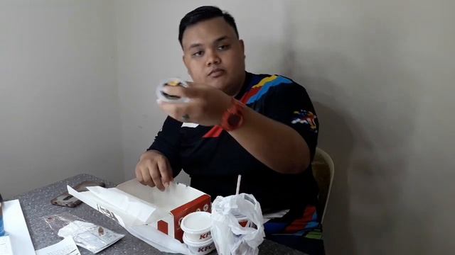 KFC PARMESAN TRUFFLE CRUNCH смотреть онлайн