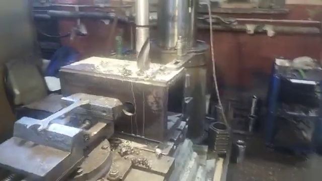 Изготовление замка под буровую установку BAUR