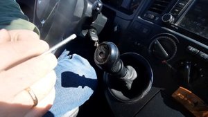 Как снять ручку мкпп фольксваген Panamericana / Volkswagen Т5 / Caravelle / Multivan