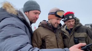 На площадке №9. Самолёты на площадке.