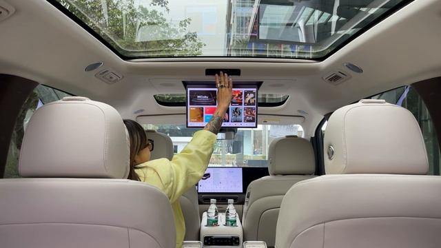 Li Mega 700 км километров комфорта | Обзор и тест-драйв нового Lixiang Mega MPV от Li Auto смотреть онлайн