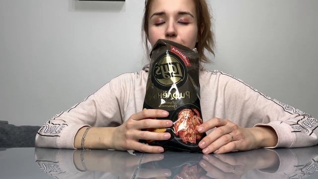 Как я "перехрустела" все новинки LAYS | Как же много! смотреть онлайн