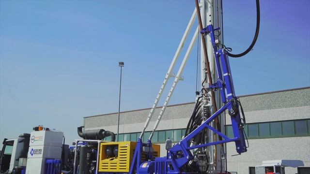 WEI D12S Hydraulic Drilling Rig смотреть онлайн