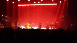 Catherine Ringer joue les Rita Mitsouko Andy live Fontenay le Comte 26 10 2019