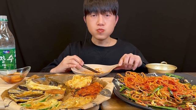 모둠전, 쫄면, 막걸리 먹방 🍶 traditional Korean pancake, jjolmyeon, makgeolli mukbang