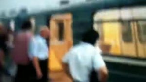 поезд следует до станция чеховская