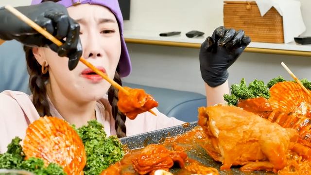 통닭 🍗 해물 잔뜩 들어간 매운 오징어 치킨 떡볶이 먹방 & 레시피 Chicken Seafood Korean Spicy Tteokbboki Mukbang ASMR Ssoyoung