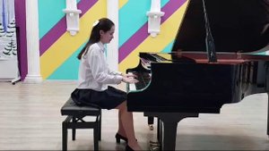 И.С.Бах.Трёхголосная инвенция соль мажор.Исполняет Софья Шугаева(13 лет.
