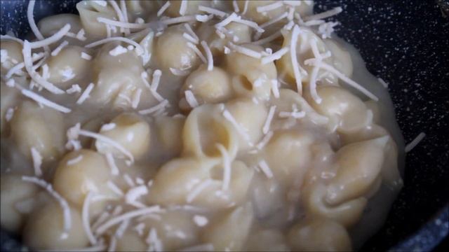 Vegan Truffle Wild Mushroom Mac N Chz | Korenn Rachelle смотреть онлайн