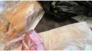 А ещё 🍄 грибы, лук, чеснок и 🍅многое 🥕другое 🥒 🌶️. Гостинцы снова