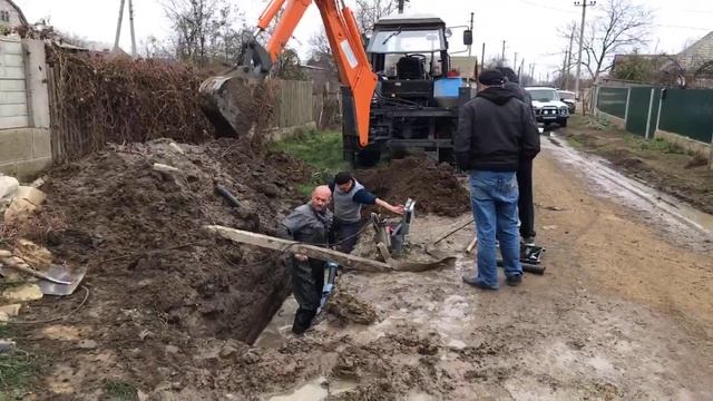 К нам с жалобой обратились жители Выпасного. Разбираемся в произошедшем. Продолжение смотреть онлайн