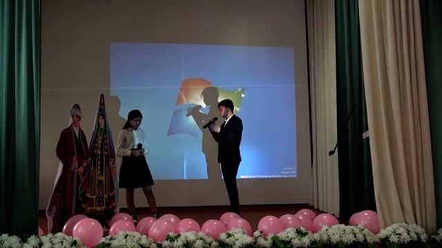 М.Мақатаевтың 90 жылдығына арналған әдеби-сазды кеш смотреть онлайн