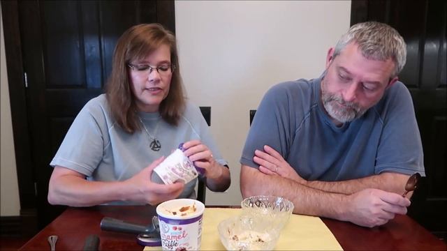 Purple Cow (Meijer Brand) Ice Cream: Caramel Truffle & Chocolate Mudslide Review смотреть онлайн