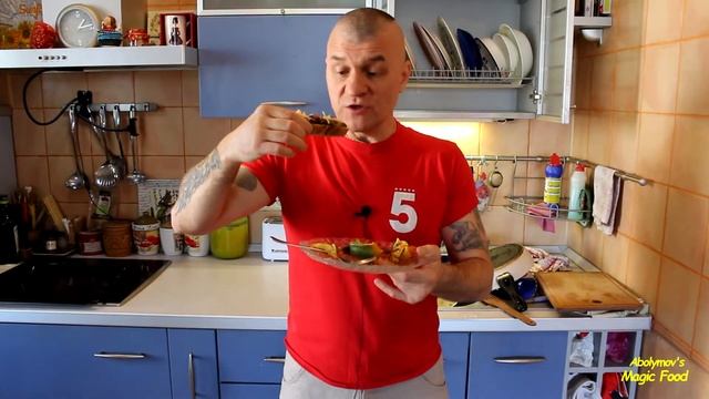 БОЛГАРСКИЕ СЛАДКИЕ ПЕРЦЫ, ФАРШИРОВАННЫЕ НАЧИНКОЙ С СЮРПРИЗОМ. смотреть онлайн