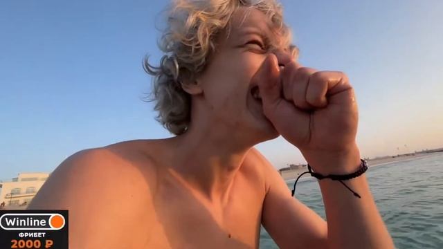 ХАЗЯЕВА / ПОЛУЧИЛ ЛИШАЙ от КОТА / САЛЬТО на МОРЕ смотреть онлайн