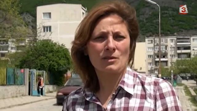 Масови случаи на отровени кучета в Сопот смотреть онлайн