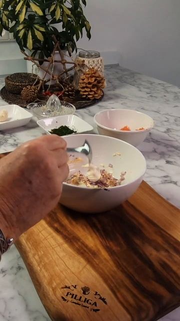 Salmon Rillettes смотреть онлайн