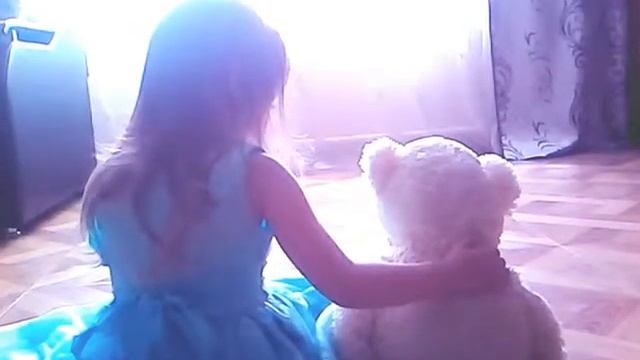 Тает лёд-придуманный клип смотреть онлайн