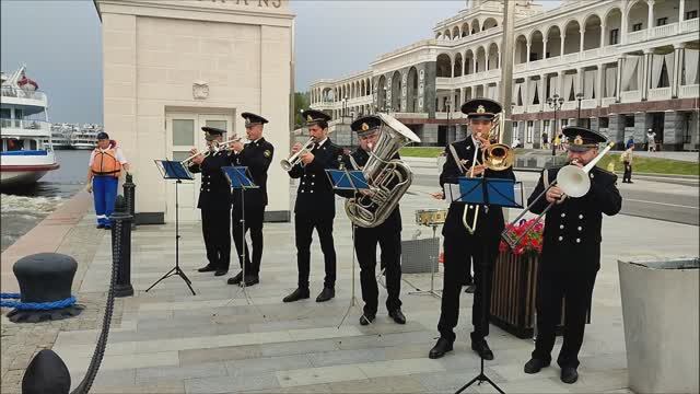 марш "Москва майская" - военный оркестр моряков