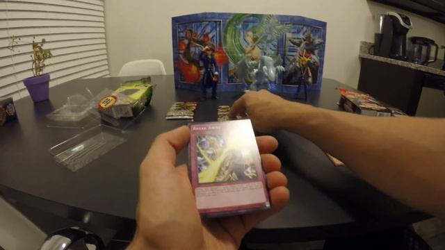Codebreaker Starter Deck and Maximum Crisis Opening смотреть онлайн