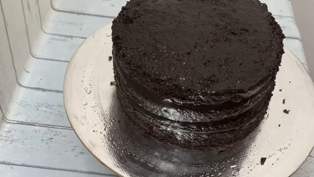 Frosting of Chocolate Truffle cake Ganache Sharp Edge chocolatecake