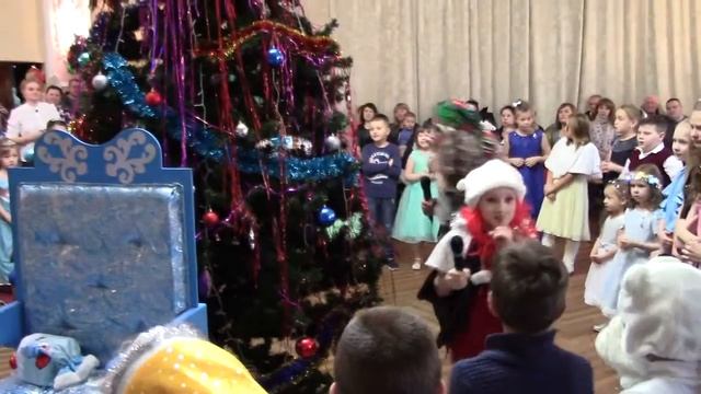 СЕЛО СТРОЧКОВО новогодняя ёлка 29 12 2019 год смотреть онлайн