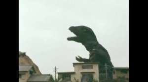 Горозавр против японского супер героя