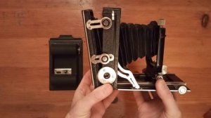 Форматная камера "Agfa 9x12", с подвижками объективной доски и наклонами задней кассетной части