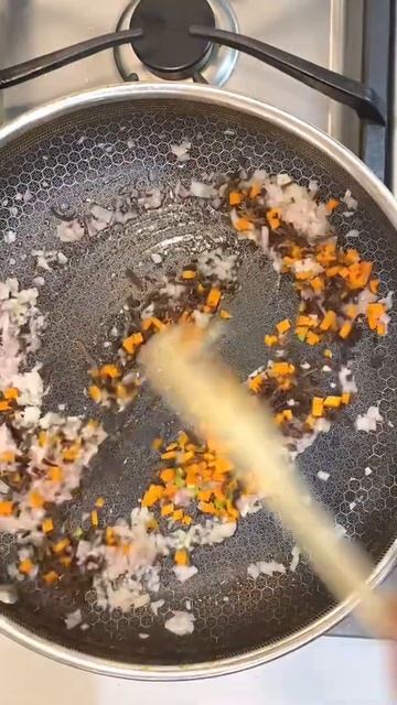 Vietnamese Crispy Sticky Rice - Xoi Chien смотреть онлайн