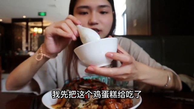 28一位的海鲜快餐自助各类海鲜肉小食饮料水果无限量老板真的不怕亏本吗大脸楠楠