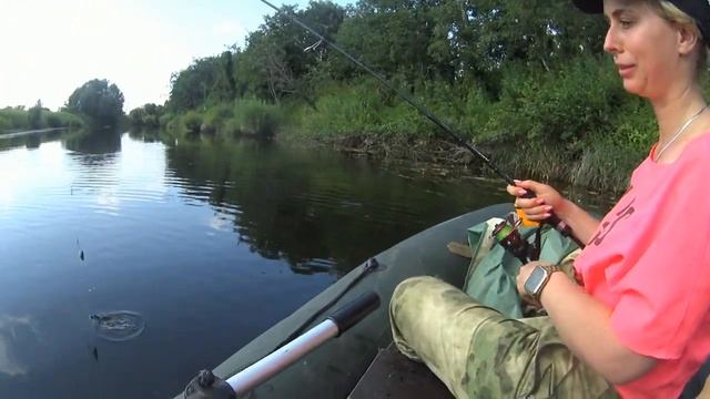 Вечерний Клёв на малой реке!#рыбалка#спиннинг#щука#голавль#fishing#река#сплавпореке
