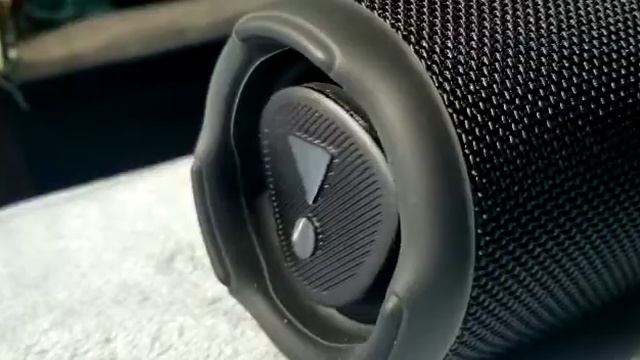 JBL CHARGE 5 modo bass смотреть онлайн